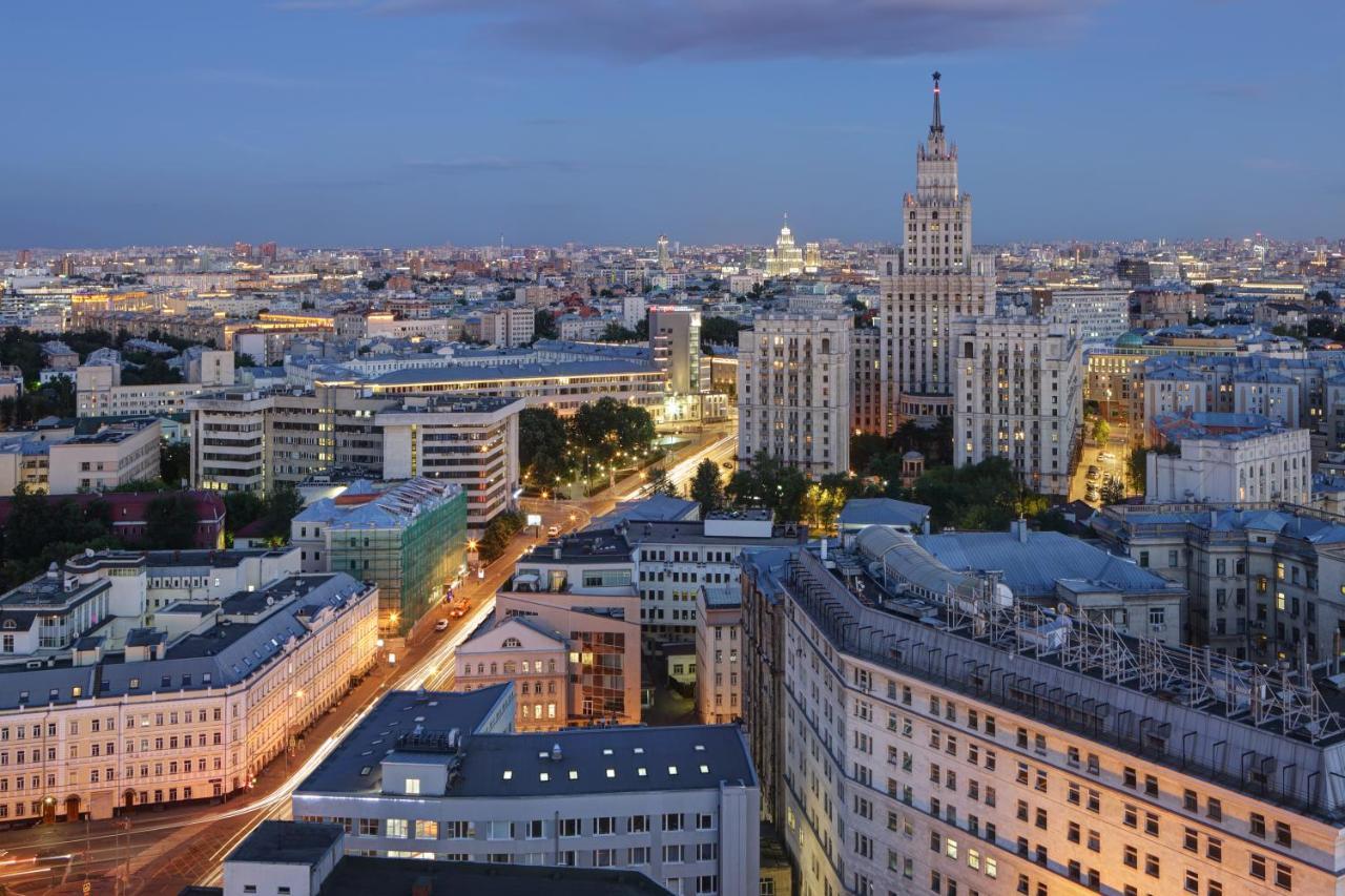 Hilton Moscow Leningradskaya Hotel Exterior photo